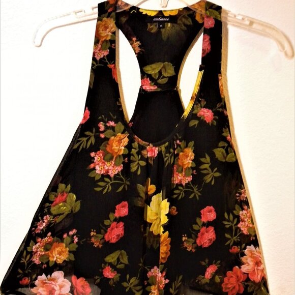 Ambience sheer lined floral sleevless top - Picture 4 of 8